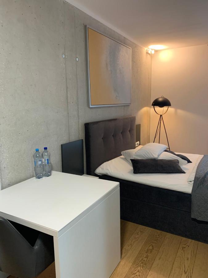 Aparthotel Haus 7 - Boardinghouse Kornwestheim Esterno foto
